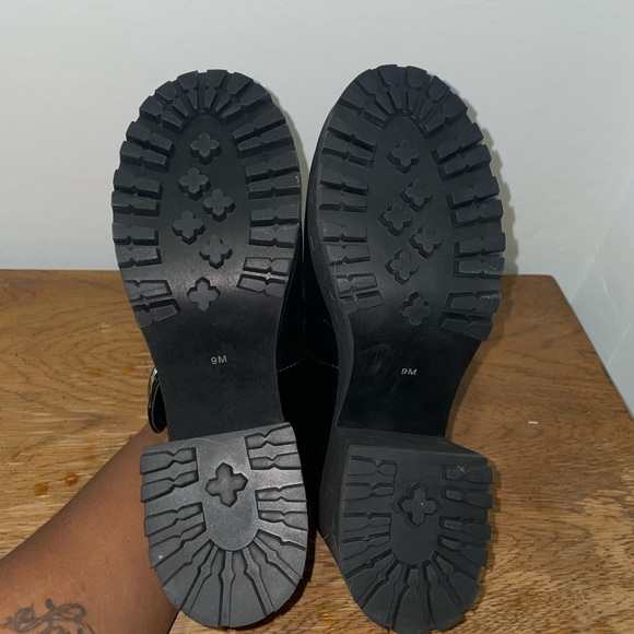 Black Mary Jane Platform Shoes - Picture 4 of 4